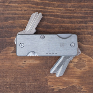 Titanium Mini Q: Key Organizer + Knife