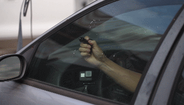 15 Glass Breaker, Seatbelt Cutter Emergency Multitools - Spy Goodies