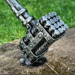 Ancientsmithy’s Bushcraft Thor Hammer