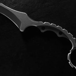 Max Venom DMaX V Fighter Karambit Neck Knife