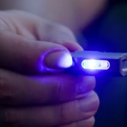 HUNT XR Titanium Flashlight & Prybar